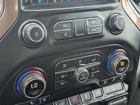 Used 2021 Chevrolet Silverado 3500 High Country w/ Z71 Off-Road Package image 21