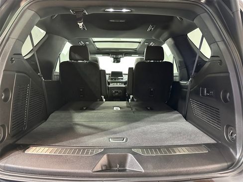 Used 2023 Chevrolet Tahoe High Country image 17