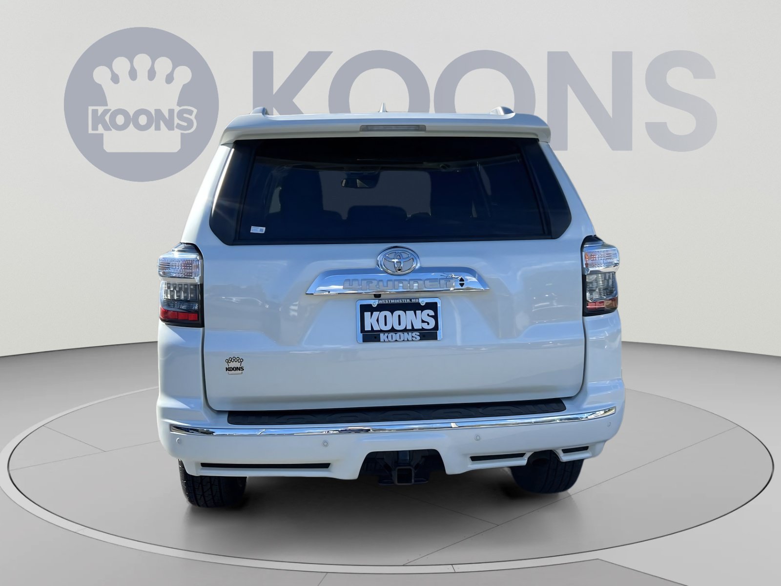 Used 2022 Toyota 4Runner Limited AWD/4WD image 5