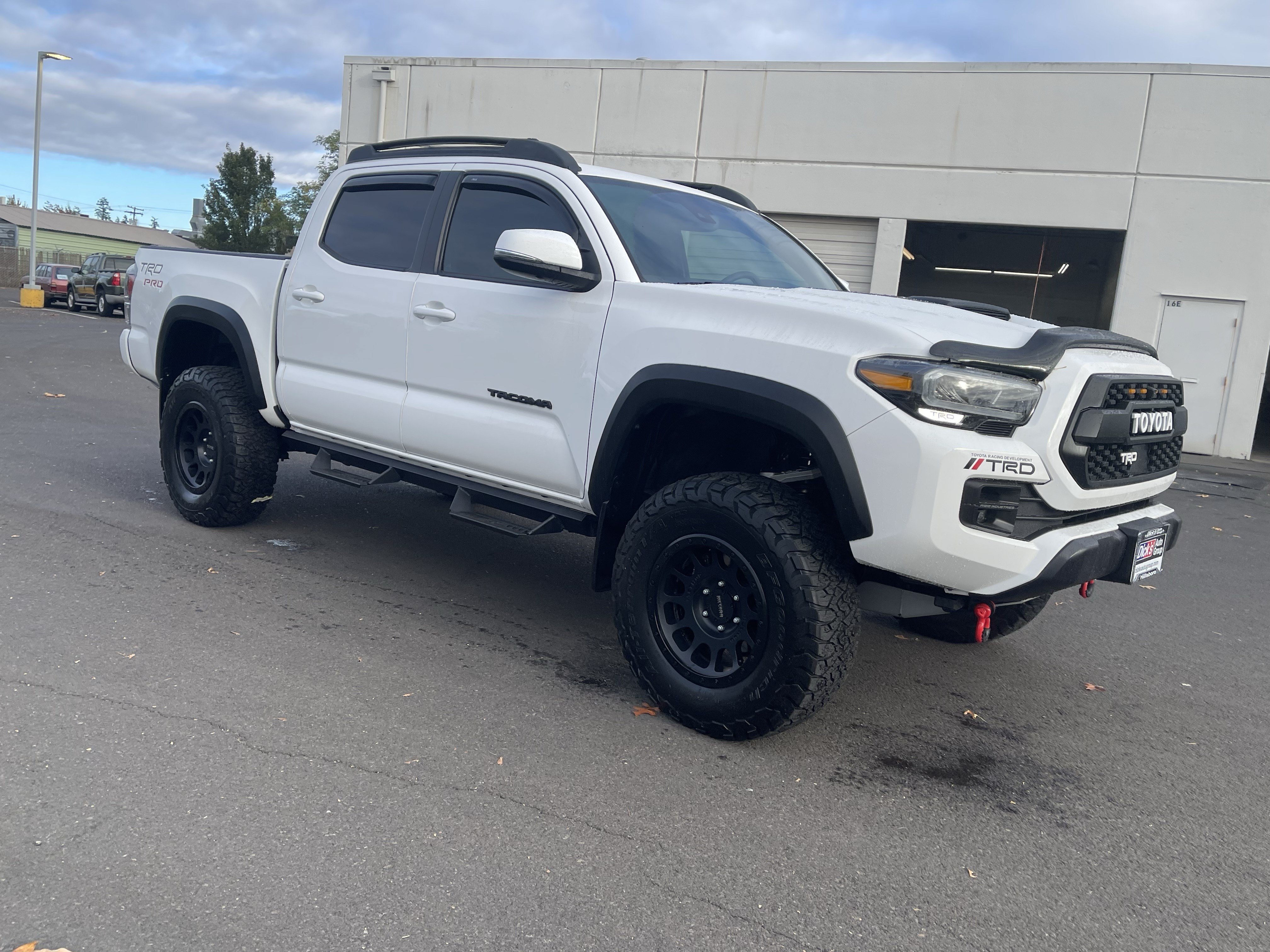 Used 2023 Toyota Tacoma TRD Pro AWD/4WD image 7
