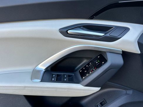 New 2025 Audi Q5 Premium image 10