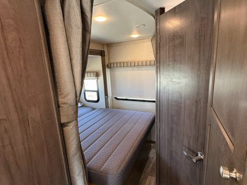 Used 2017 Ford Transit 350 156 DRW w/ Motorhome Prep Package RWD image 7