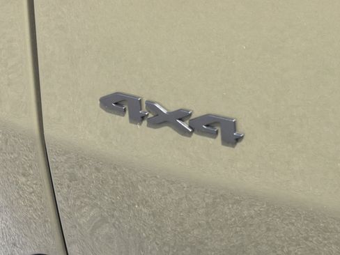 Used 2026 Jeep Cherokee Overland AWD/4WD image 29