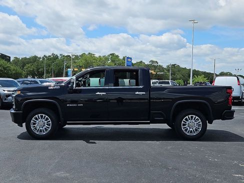 Used 2021 Chevrolet Silverado 2500 High Country w/ Z71 Off-Road Package AWD/4WD image 14