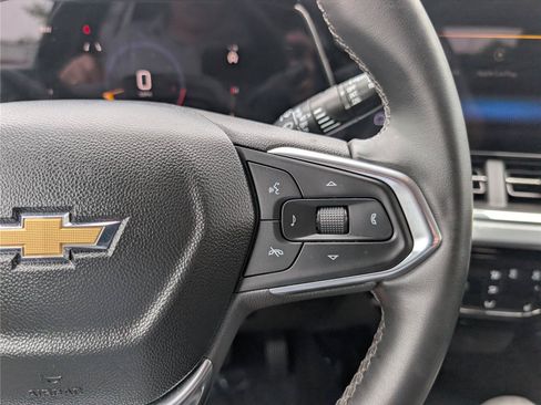 Used 2024 Chevrolet Trax LT w/ Driver Confidence Package FWD image 22