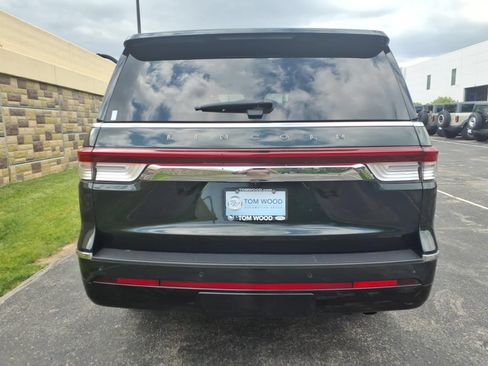 Used 2024 Lincoln Navigator Black Label AWD/4WD image 9