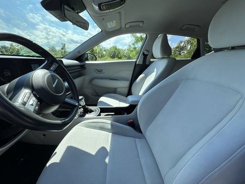 Used 2024 Hyundai Kona SEL FWD image 13