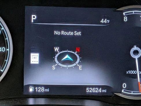 Used 2023 Genesis G80 2.5T image 11