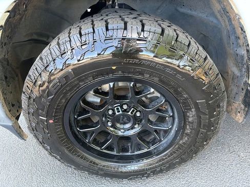Used 2023 RAM 1500 Big Horn AWD/4WD image 11