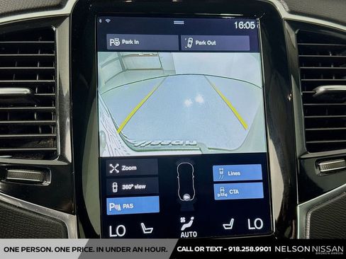 Used 2017 Volvo XC90 T6 Momentum w/ Vision Package image 14