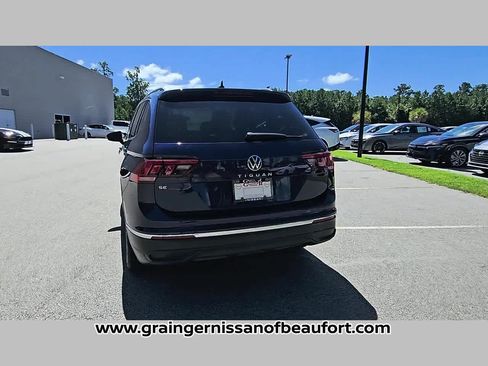 Used 2022 Volkswagen Tiguan SE FWD image 30