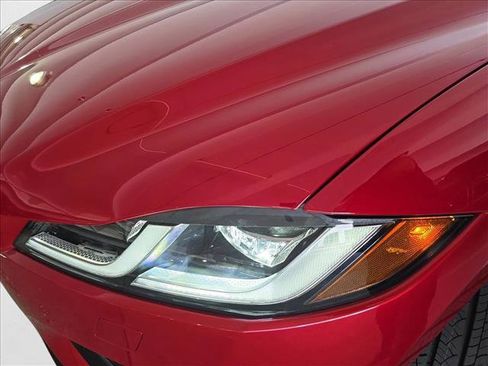 New 2026 Jaguar F-PACE R-Dynamic S image 28