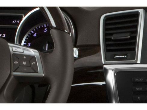 Used 2015 Mercedes-Benz ML 350 4MATIC image 10