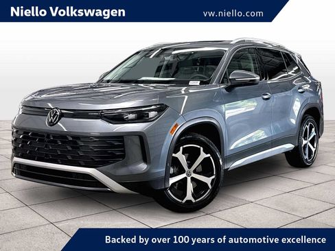 New 2026 Volkswagen Tiguan SE AWD/4WD image 1