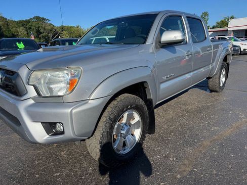 Used 2015 Toyota Tacoma 4x4 Double Cab image 9