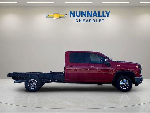 New 2026 Chevrolet Silverado 3500 LT AWD/4WD image 6
