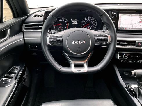 Used 2023 Kia K5 GT-Line image 5