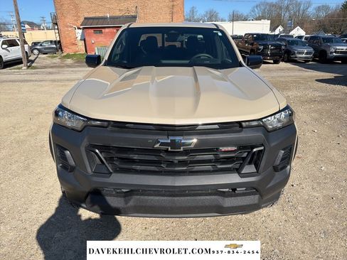 Used 2024 Chevrolet Colorado Trail Boss w/ Technology Package image 8