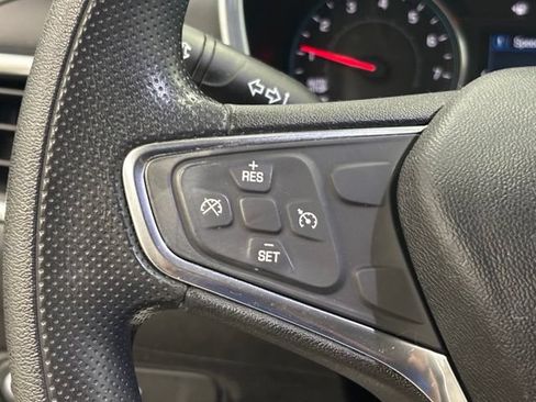 Used 2019 Chevrolet Equinox LT FWD image 23