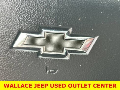 Used 2021 Chevrolet Silverado 1500 LT Trail Boss w/ Bed Protection Package AWD/4WD image 31
