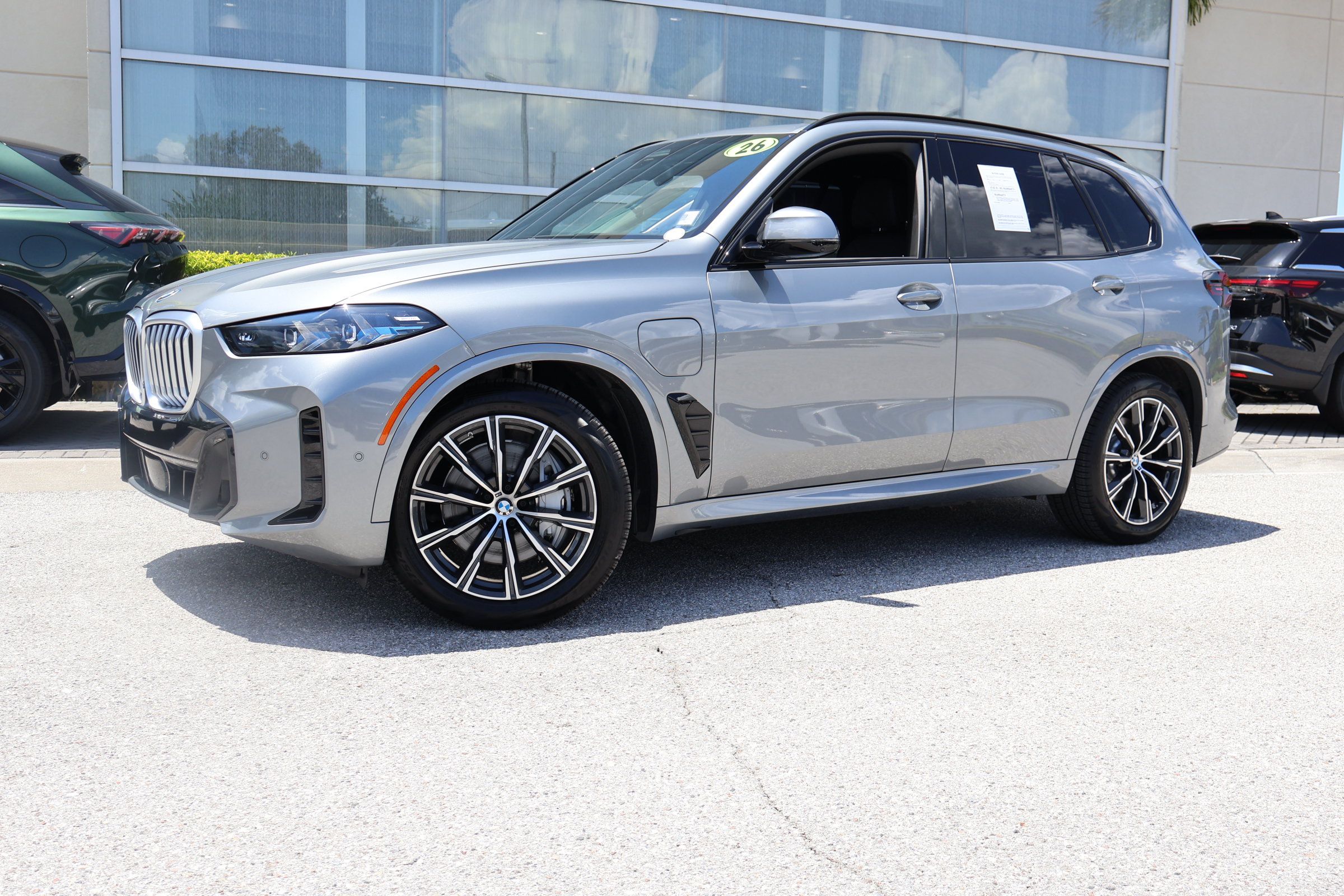 Used 2026 BMW X5 xDrive50e w/ Executive Package AWD/4WD image 1