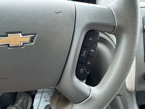 Used 2016 Chevrolet Traverse LS FWD image 23