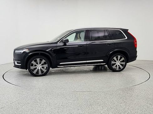 Used 2023 Volvo XC90 B6 Ultimate w/ Protection Package AWD/4WD image 8