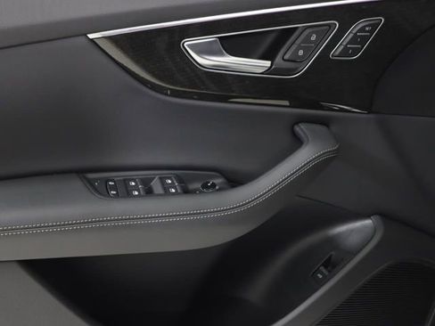 New 2026 Audi Q8 Premium Plus image 11