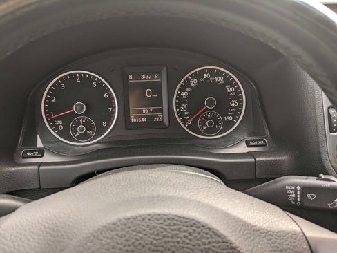 Used 2015 Volkswagen Tiguan S AWD/4WD image 16