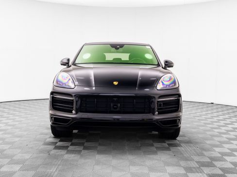 Certified 2023 Porsche Cayenne GTS AWD/4WD image 9