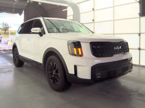 Used 2024 Kia Telluride SX Prestige X-Pro AWD/4WD image 2