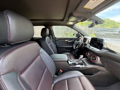 Used 2023 Chevrolet Blazer RS w/ Driver Confidence II Package AWD/4WD image 6