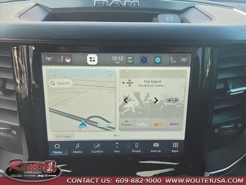 Used 2024 RAM 1500 Laramie image 22