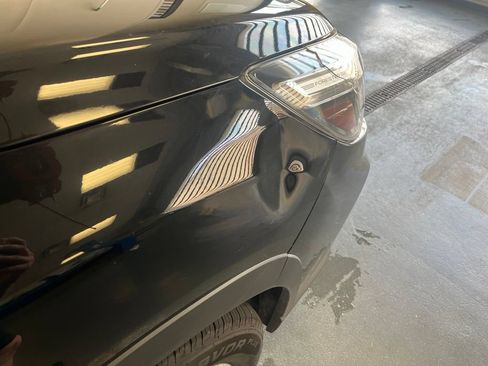 Used 2021 Subaru Forester AWD/4WD image 9