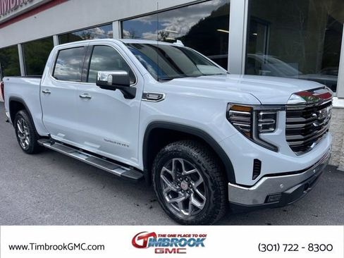 New 2026 GMC Sierra 1500 SLT AWD/4WD image 1