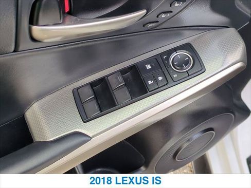 Used 2018 Lexus IS 300 F Sport RWD image 13