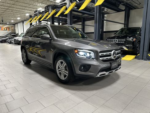 Certified 2023 Mercedes-Benz GLB 250 4MATIC image 7