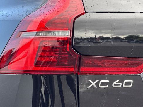 New 2026 Volvo XC60 B5 Ultra w/ Climate Package AWD/4WD image 27