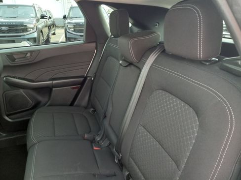 Used 2024 Ford Escape Active w/ Cold Weather Package FWD image 15