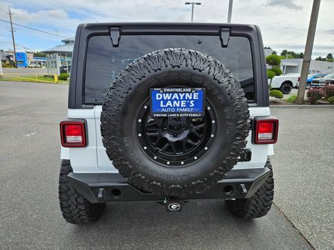 Used 2021 Jeep Wrangler Rubicon AWD/4WD image 4