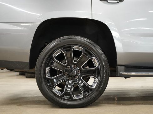Used 2020 GMC Yukon SLT w/ Open Road Package RWD image 39