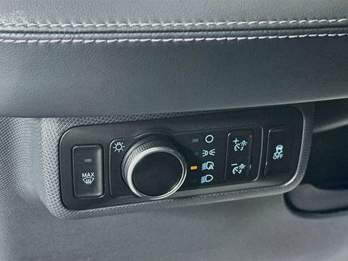 Certified 2025 Ford Mustang Mach-E Premium AWD/4WD image 16