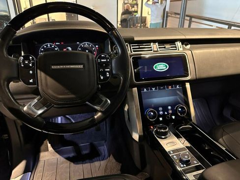 Used 2019 Land Rover Range Rover Supercharged AWD/4WD image 18