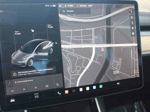 Used 2019 Tesla Model 3 Standard Range Plus image 19