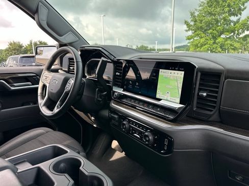 Used 2026 Chevrolet Silverado 1500 RST AWD/4WD image 13