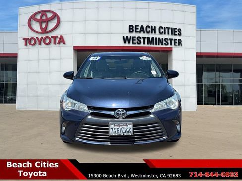 Used 2016 Toyota Camry LE FWD image 4