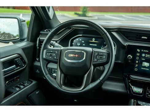 Used 2024 GMC Sierra 1500 AT4 w/ AT4 Preferred Package AWD/4WD image 22