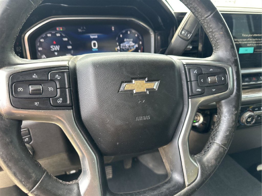 Used 2024 Chevrolet Silverado 2500 LT AWD/4WD image 33