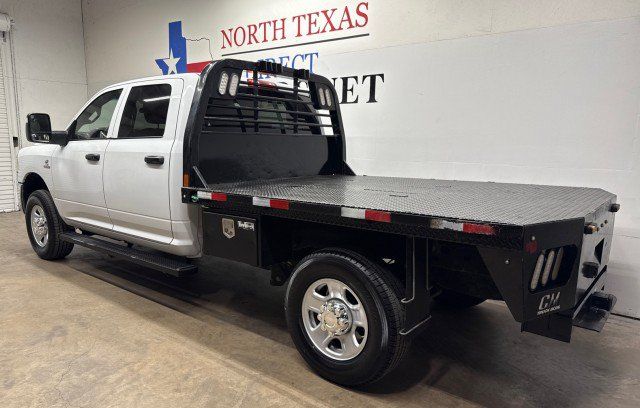 Used 2024 RAM 2500 Tradesman w/ Chrome Appearance Group AWD/4WD image 3