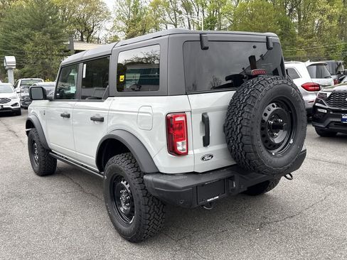 New 2026 Ford Bronco Big Bend w/ Black Diamond Package AWD/4WD image 6